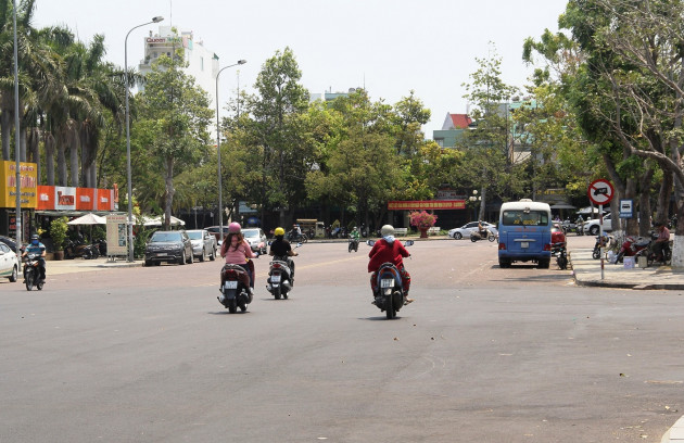 nhieu quan ca phe, karaoke o quy nhon "dong cua" ngua dich covid-19 hinh anh 9