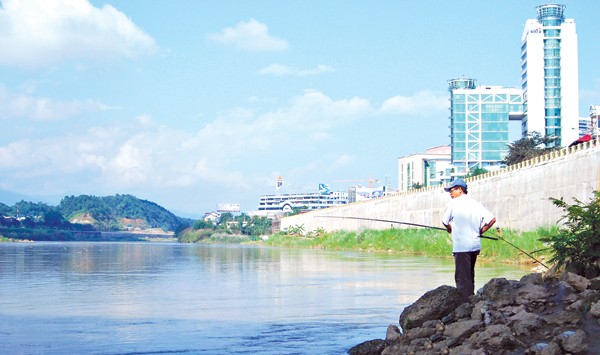 san "quy ngu" bac trieu noi con song hong chay vao dat viet hinh anh 4