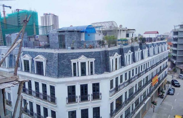 Tháo dỡ “chuồng cọp” trên nhà liền kề Five Star Mỹ Đình