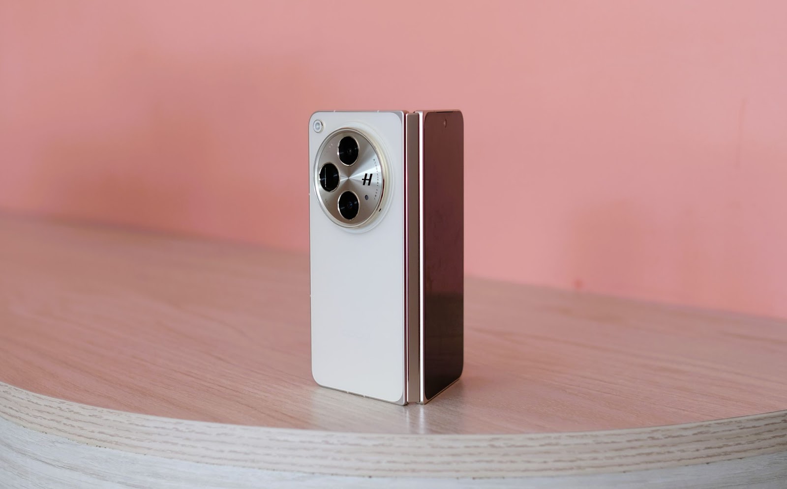 Đánh giá OPPO Find N3: Smartphone đầu tiên của OPPO chạm đến giá 45 triệu đồng liệu có xứng đáng? - Ảnh 13