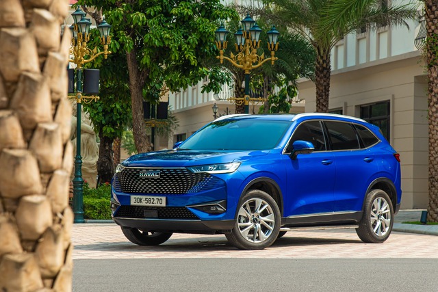 Loạt xe phổ thông giảm giá nhiều nhất 2023 tại Việt Nam: Mạnh tay nhất 500 triệu, nhiều xe dìm xuống cả phân khúc dưới - Ảnh 5