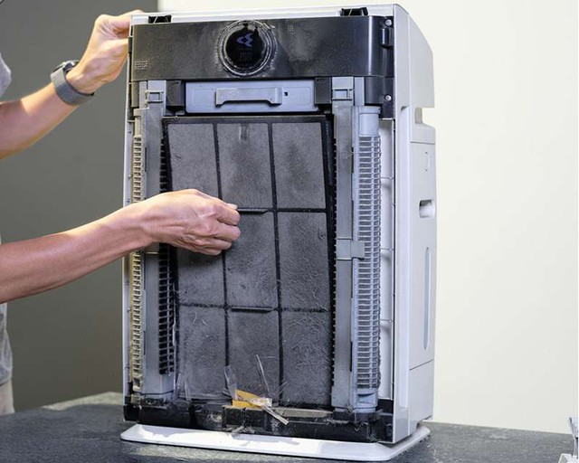 Dùng máy lọc không khí cả năm, người dùng dở khóc dở cười bởi lỗi ngớ ngẩn ngay từ khi mua thiết bị về - Ảnh 4