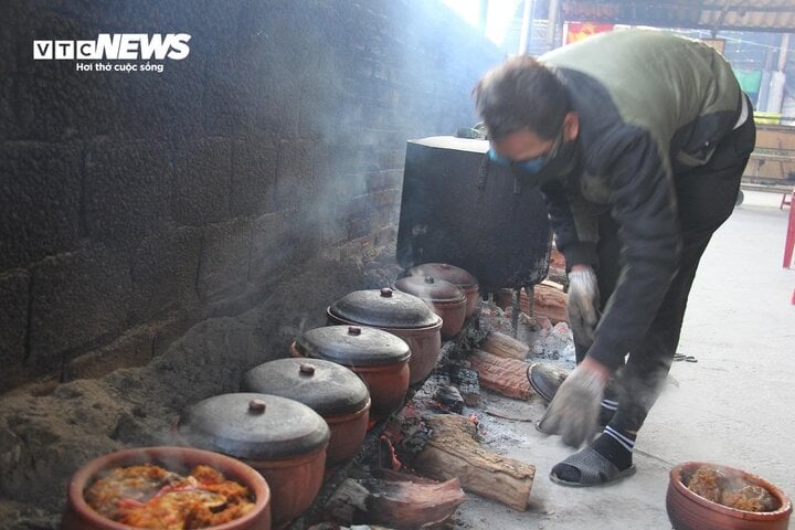 Cá kho Vũ Đại sẵn sàng 'cưỡi' máy bay phục vụ khách thập phương dịp Tết - Ảnh 6