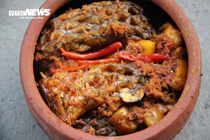 Cá kho Vũ Đại sẵn sàng 'cưỡi' máy bay phục vụ khách thập phương dịp Tết - Ảnh 1