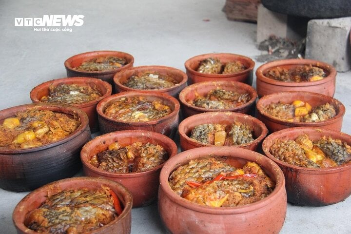 Cá kho Vũ Đại sẵn sàng 'cưỡi' máy bay phục vụ khách thập phương dịp Tết - Ảnh 7