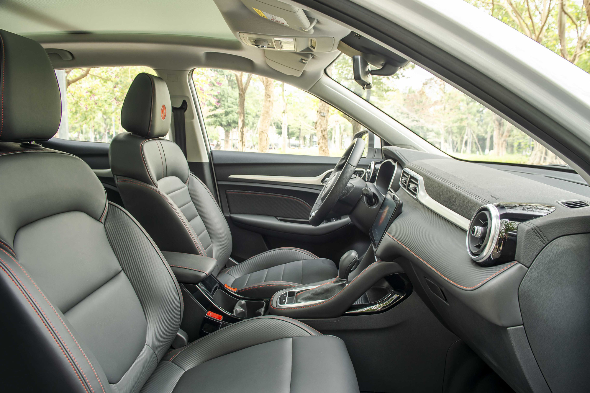 MG ZS tiếp tục giảm sâu: Bản thấp ra biển chỉ hơn 500 triệu, nỗ lực tìm cơ hội trước Creta và Seltos - Ảnh 4