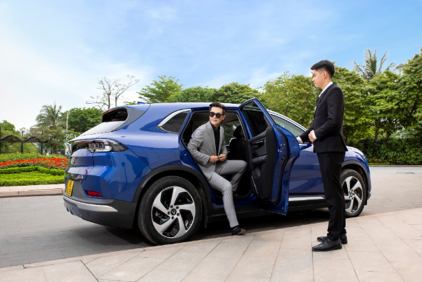 Nâng cấp chuyến xe hàng ngày với "business class" trên mặt đất - Ảnh 2