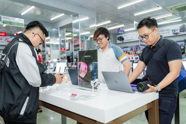 CellphoneS mở bán Macbook Pro và iMac M3, giá từ 37 triệu - Ảnh 3