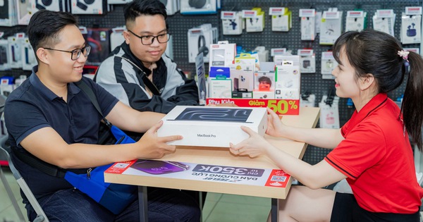 CellphoneS mở bán Macbook Pro và iMac M3, giá từ 37 triệu