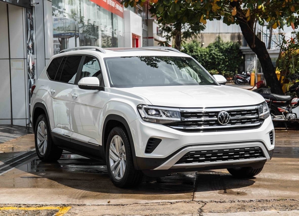 Những ngày cuối năm, nhiều xe 7 chỗ giảm giá sâu, tới 250 triệu đồng - Ảnh 1