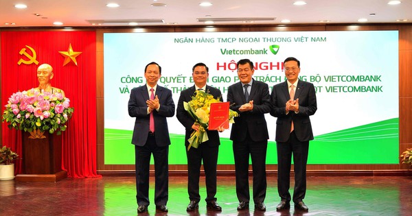 Vietcombank tổ chức hội nghị công bố quyết định giao phụ trách Đảng bộ và thành viên phụ trách HĐQT