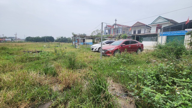 Cảnh hoang tàn tại dự án khách sạn, trung tâm thương mại 150 tỉ ở Hà Tĩnh - Ảnh 10