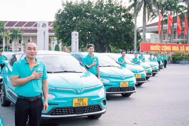 Tài xế Xanh SM Taxi: Nuôi cả gia đình nhờ chế độ đãi ngộ hấp dẫn - Ảnh 1