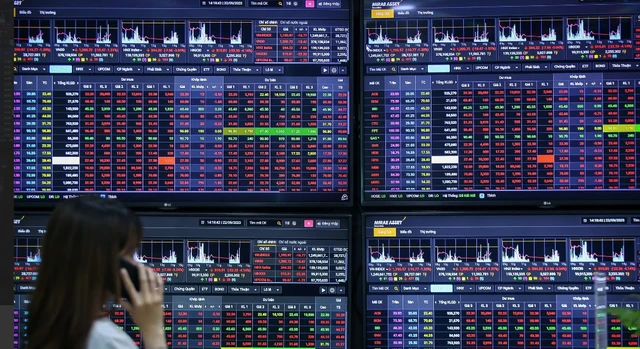 Vì sao Ủy ban Chứng khoán phạt Công ty Đại Nam của ông Dũng 'lò vôi'? - Ảnh 1