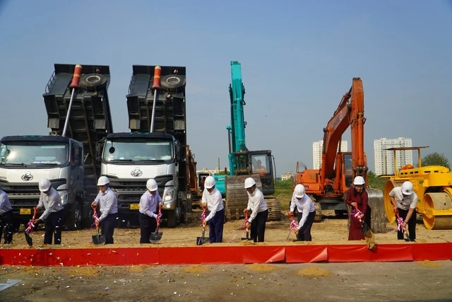 Khởi công khu tái định cư rộng 38 ha - Ảnh 1