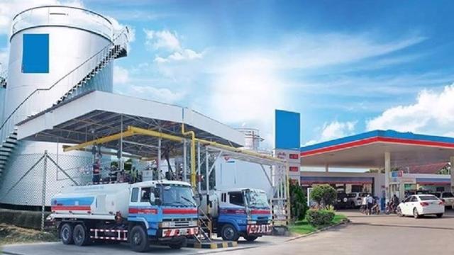 Thủ tướng yêu cầu tuyệt đối không để thiếu hụt, đứt gãy nguồn cung xăng dầu trong mọi tình huống