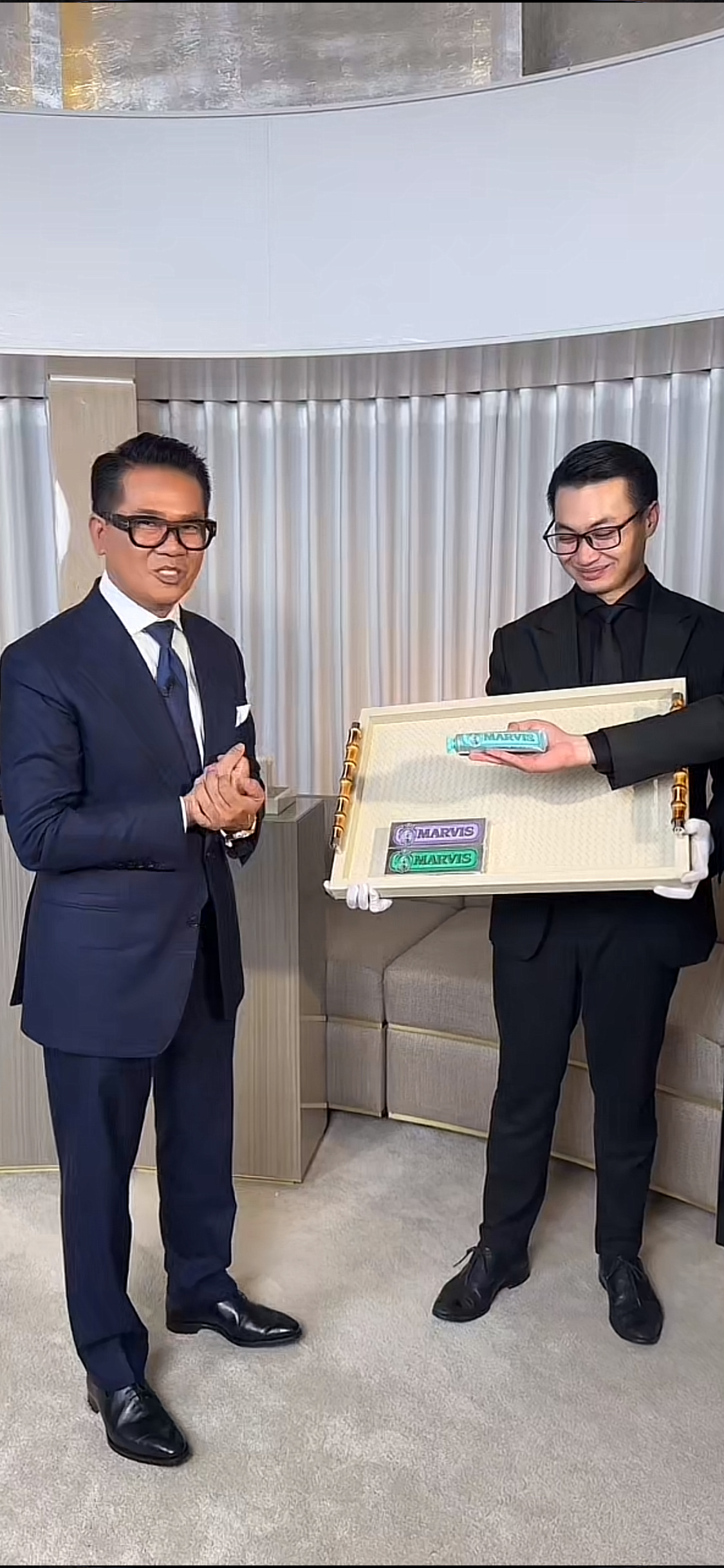 Chồng Đoàn Di Băng săn sale trên livestream Thái Công "chốt đơn" món đồ 70 triệu, nhìn mã giảm giá mà "cười ngất" - Ảnh 2