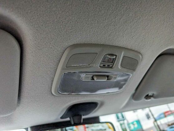 Ảnh thực tế Suzuki Swift 2024 tại đại lý: Hiện đại hơn nhưng nhiều chi tiết thiết kế rối, nhiều công nghệ an toàn - Ảnh 10