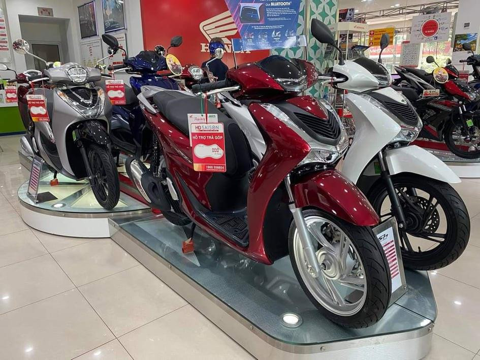 Giá Honda SH phá đáy tại đại lý, thấp chưa từng có trong lịch sử, liệu có sốt giá trở lại? - Ảnh 1