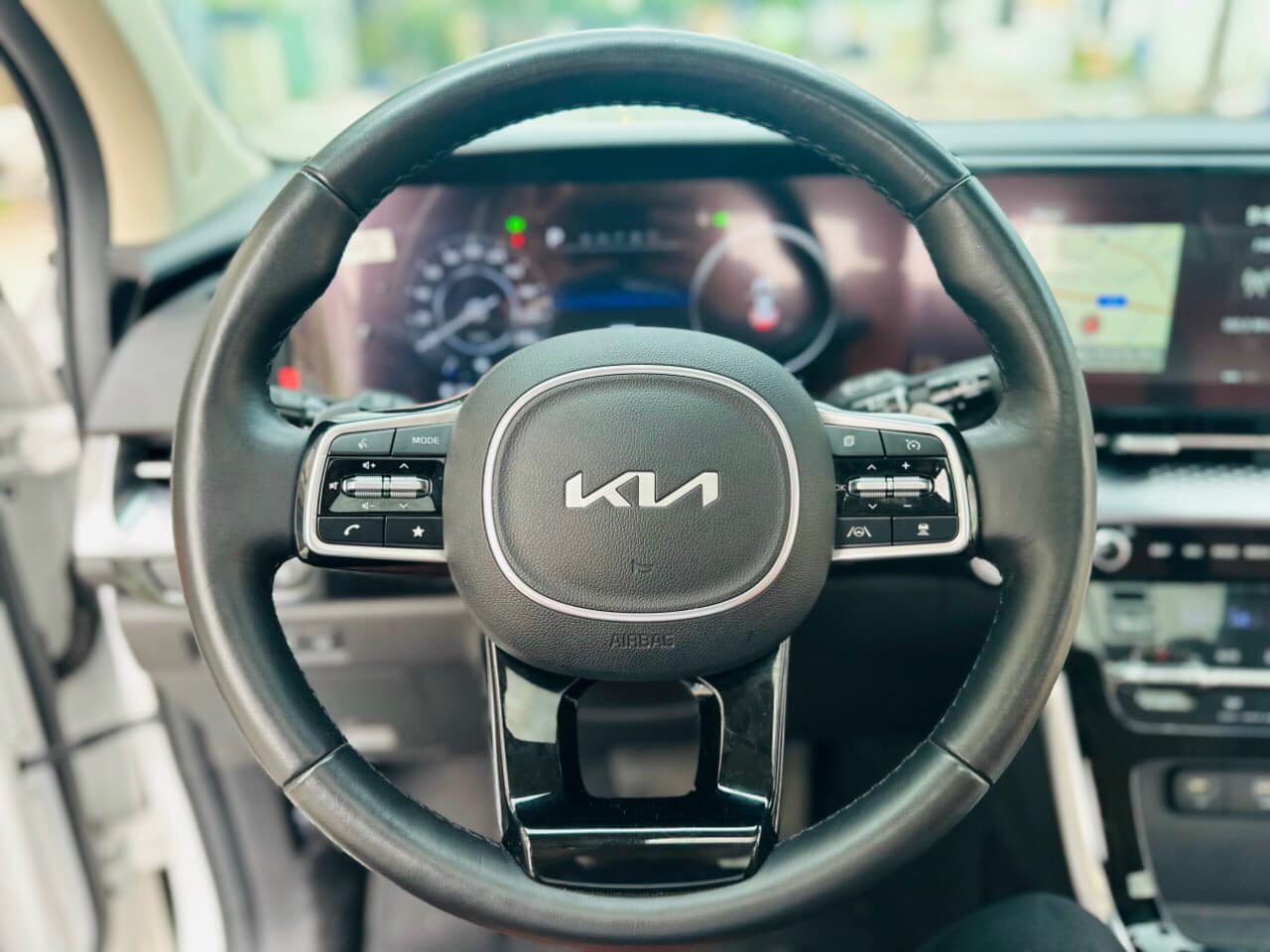 Lô Kia Carnival sản xuất 2024 vừa về đại lý đã giảm giá: Bản full còn 1,759 tỷ, tăng sức cạnh tranh trước Viloran - Ảnh 7