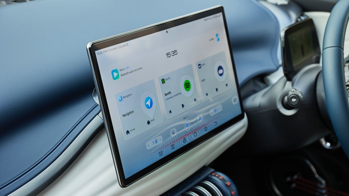 Đối thủ sừng sỏ của VF 7 khi VinFast vào Indonesia: Từ 'ông trùm' số 1 thế giới, pin bẻ gãy không cháy - Ảnh 13
