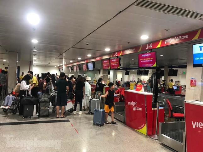 Các hãng đua nhau thuê máy bay, tăng chuyến dịp Tết - Ảnh 1