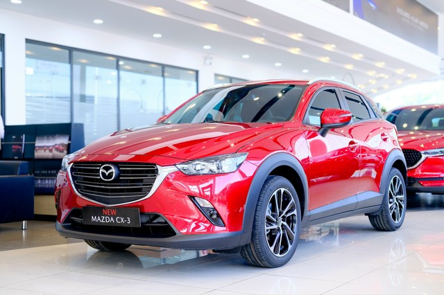 Loạt xe Mazda nhập ‘ngược dòng’ tăng giá đầu năm 2024: Giá Mazda2 tăng mạnh sau đợt giảm, CX-3 mới về cũng đắt hơn - Ảnh 2