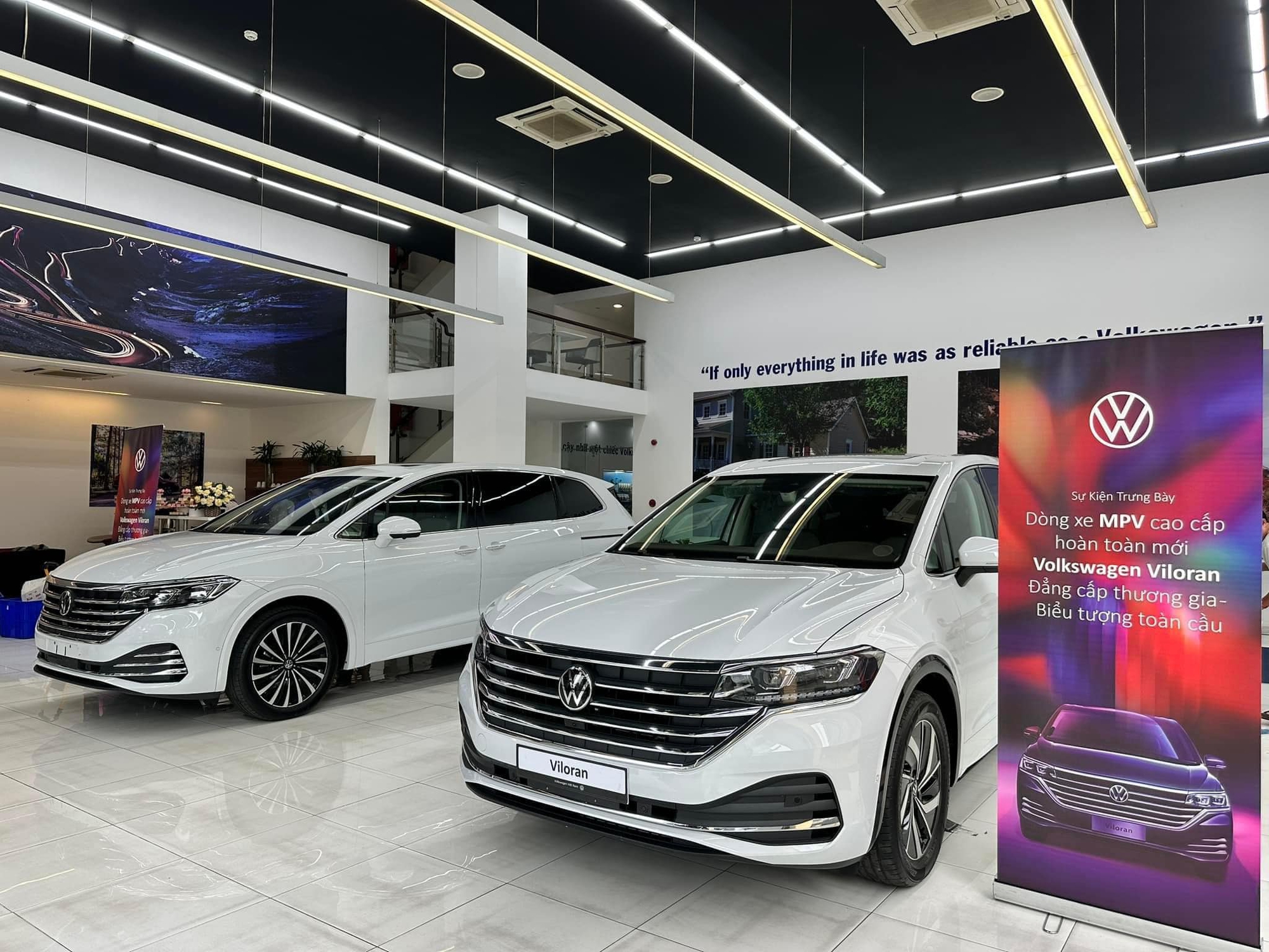 Lô Kia Carnival sản xuất 2024 vừa về đại lý đã giảm giá: Bản full còn 1,759 tỷ, tăng sức cạnh tranh trước Viloran - Ảnh 3