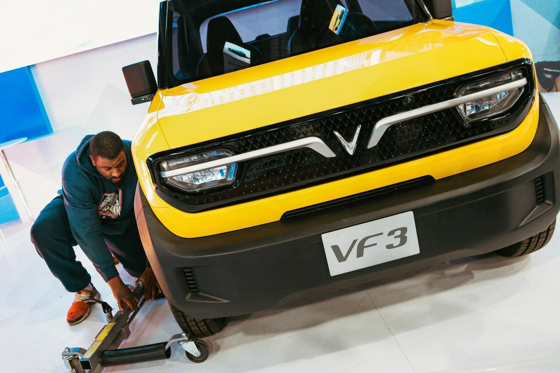 VinFast VF3 lần đầu xuất hiện tại Mỹ, hé lộ điểm khác biệt - Ảnh 1