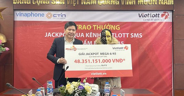 Người phụ nữ nhận tin trúng Vietlott hơn 48 tỷ khi đang nấu cơm