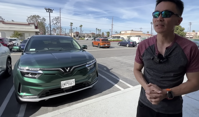 Chủ xe VF 8 nêu 5 yếu tố quyết định thành công của VinFast VF Wild tại Mỹ: 'Cần cải thiện hạ tầng và đàm phán với Tesla' - Ảnh 1