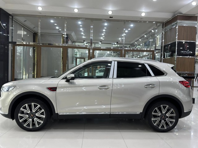 Lô Hongqi HS5 đầu tiên về Việt Nam: Nhiều option cao cấp, chỉ chờ giá cạnh tranh Santa Fe - Ảnh 2