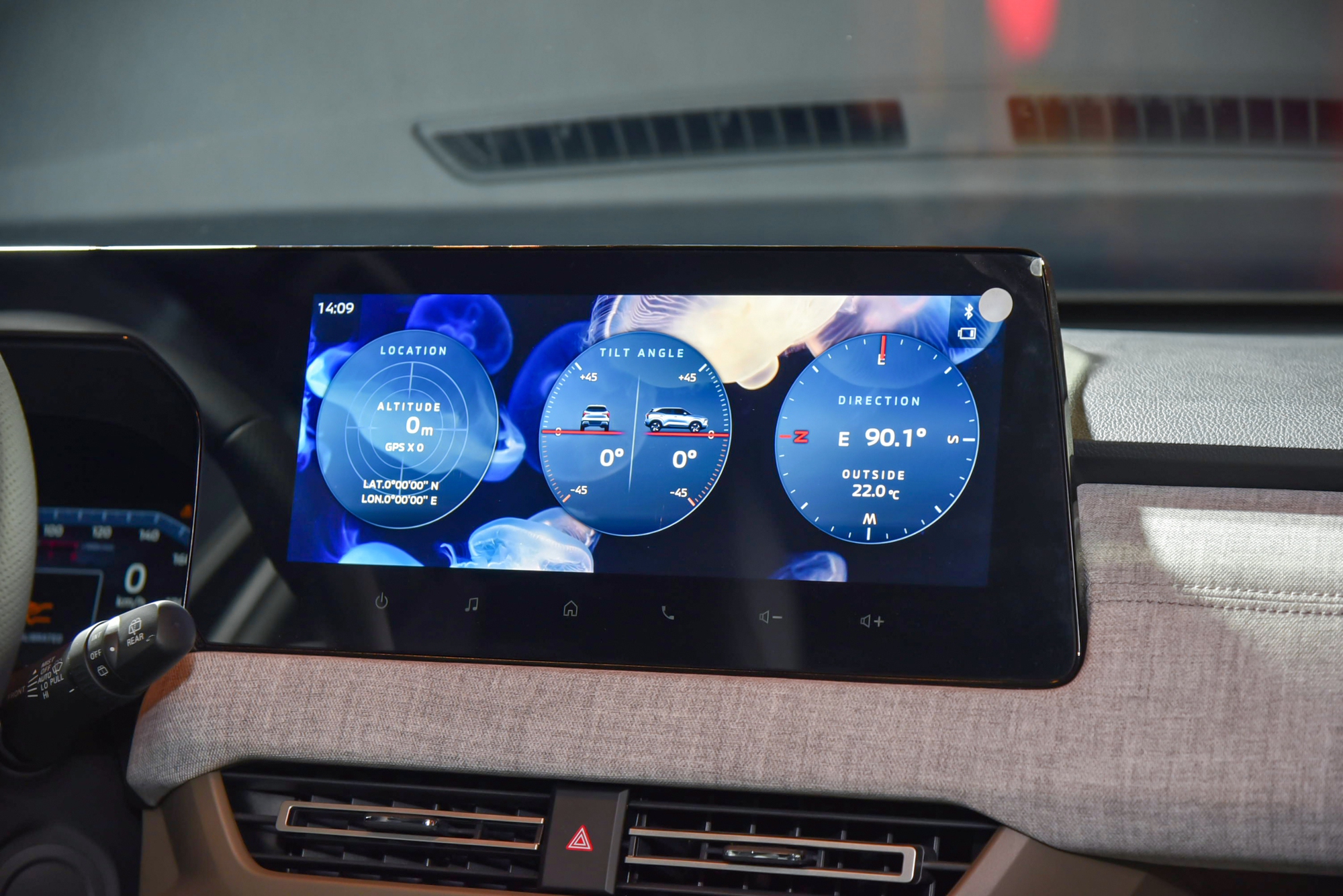 Chi tiết Mitsubishi Xforce bản ‘full option’ tại Việt Nam: Long lanh như concept, nhiều công nghệ lần đầu có trong phân khúc B - Ảnh 14