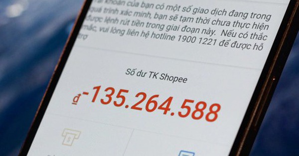 Shopee nói gì về việc cấn trừ cả tỉ đồng của chủ shop trên sàn?