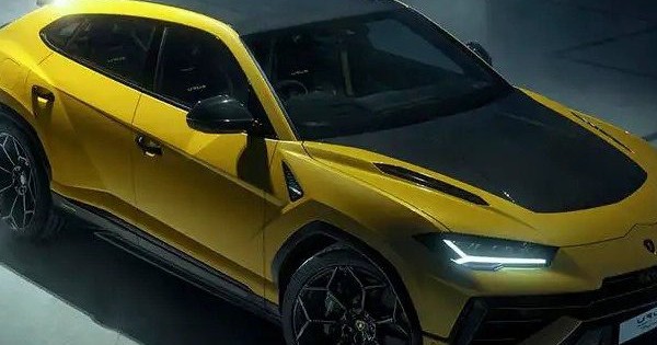 Lamborghini phá kỷ lục doanh số dù chỉ bán 2 mẫu xe, Revuelto mới nhận cọc nhưng đã cháy hàng đến 2026