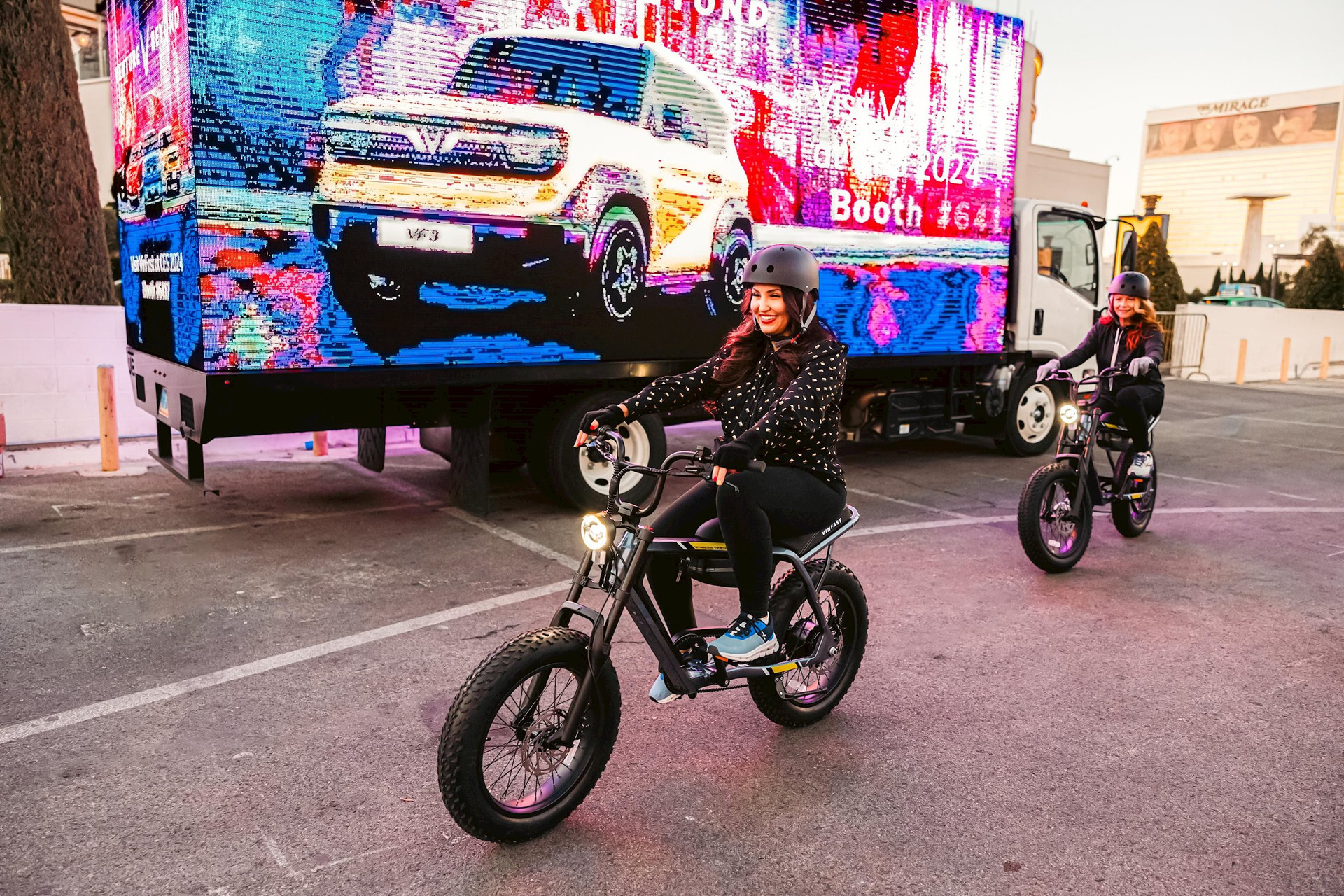 Chi tiết xe đạp điện “rồng bay” DrgnFly của VinFast: Tầm hoạt động hơn 100 km/lần sạc, giá ngang ngửa Honda SH Mode - Ảnh 10