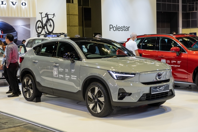 Nhiều xe 'hot' tại Việt Nam có giá tính thuế trước bạ: Telluride giá 2,7 tỷ, C40 có thể ra mắt cuối năm nay giá 2,33 tỷ - Ảnh 2