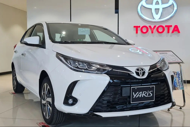 Suzuki Swift giảm giá 75 triệu tại đại lý: Rẻ nhất phân khúc, cạnh tranh Yaris với giá thấp hơn gần 200 triệu đồng - Ảnh 2