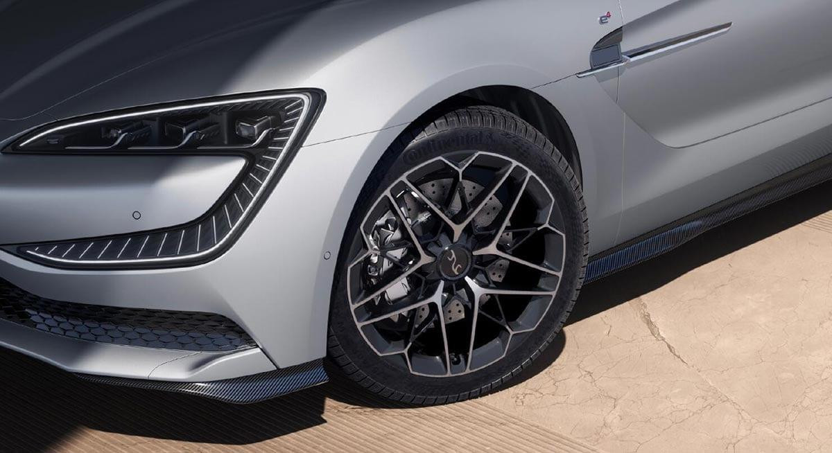 "Ông trùm" xe điện số 1 thế giới hé lộ mẫu sedan điện đầu bảng với công suất hơn 1.000 mã lực - Ảnh 4