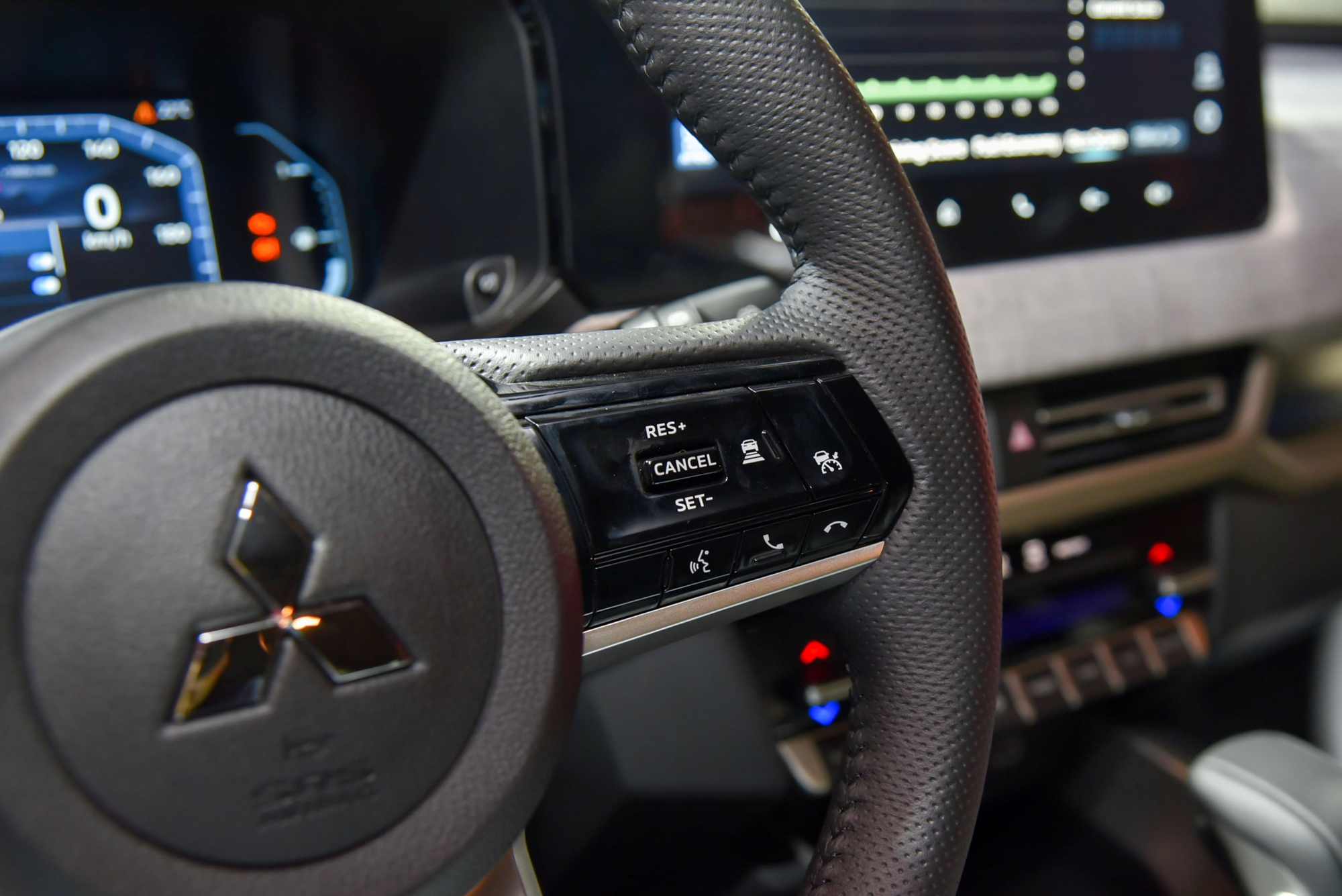 Chi tiết Mitsubishi Xforce bản ‘full option’ tại Việt Nam: Long lanh như concept, nhiều công nghệ lần đầu có trong phân khúc B - Ảnh 20