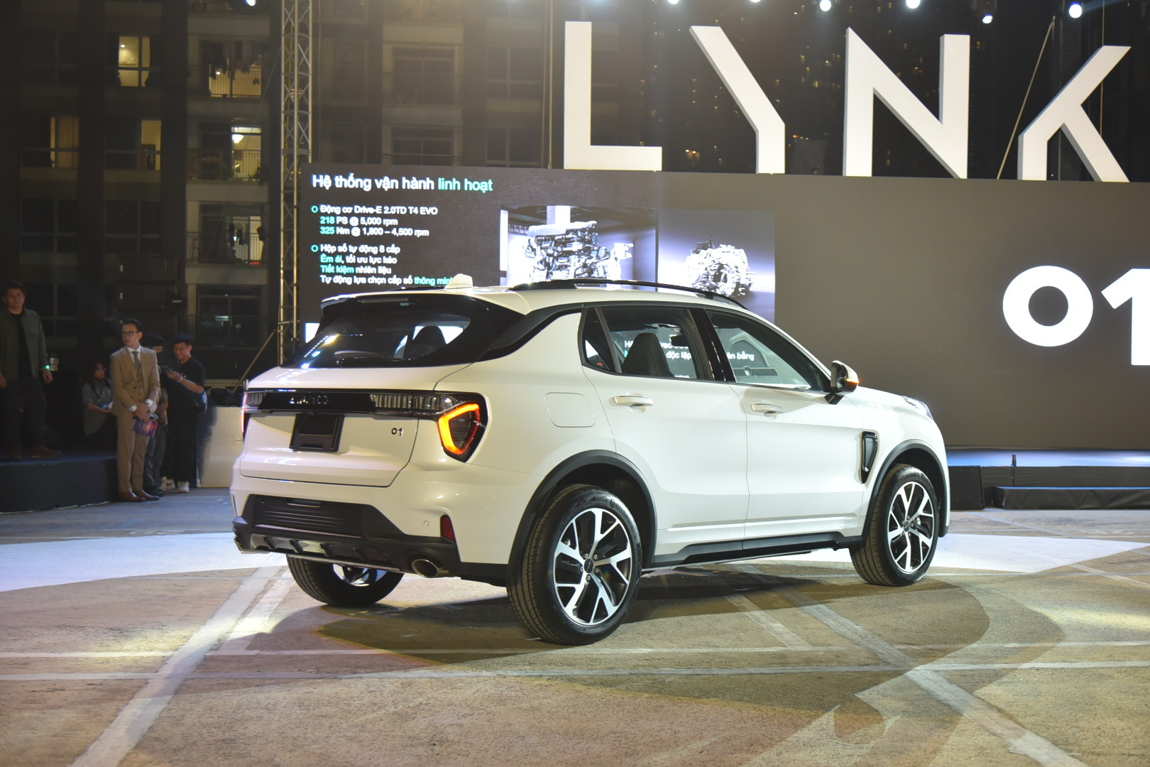 Lynk & Co 01 chốt giá 999 triệu đồng: Trên hạng CX-5 và Tucson, 20 tính năng an toàn, có cơ hội bứt phá doanh số - Ảnh 2