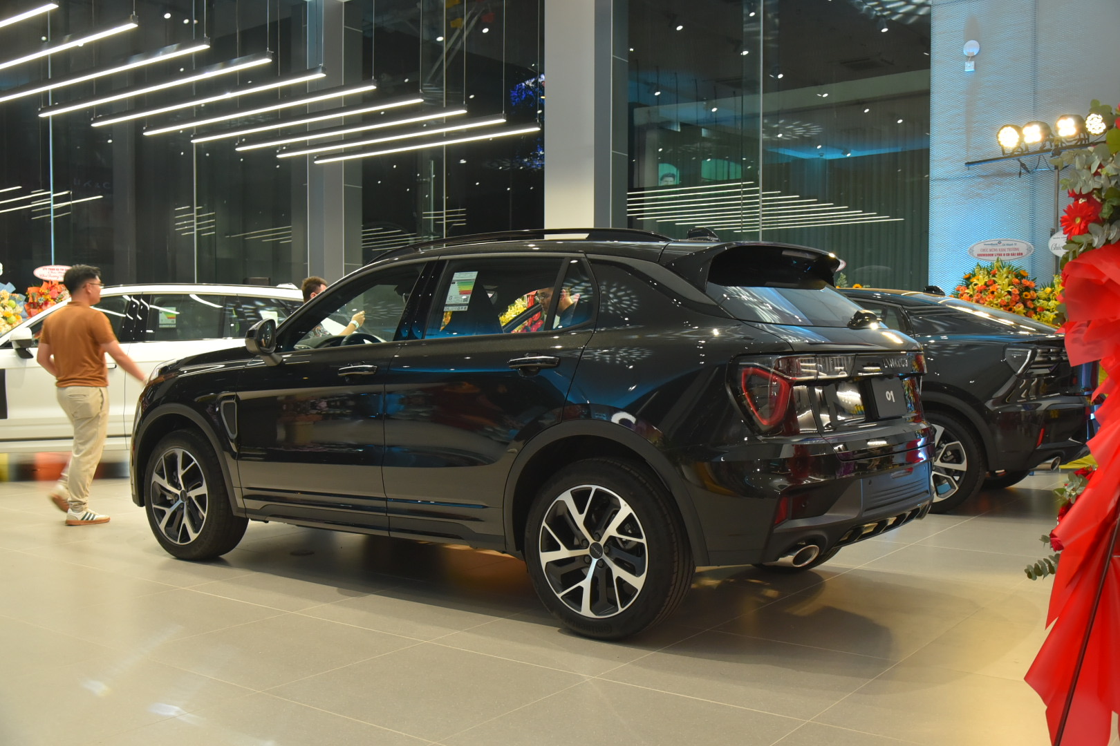 Lynk & Co 01 chốt giá 999 triệu đồng: Trên hạng CX-5 và Tucson, 20 tính năng an toàn, có cơ hội bứt phá doanh số - Ảnh 5