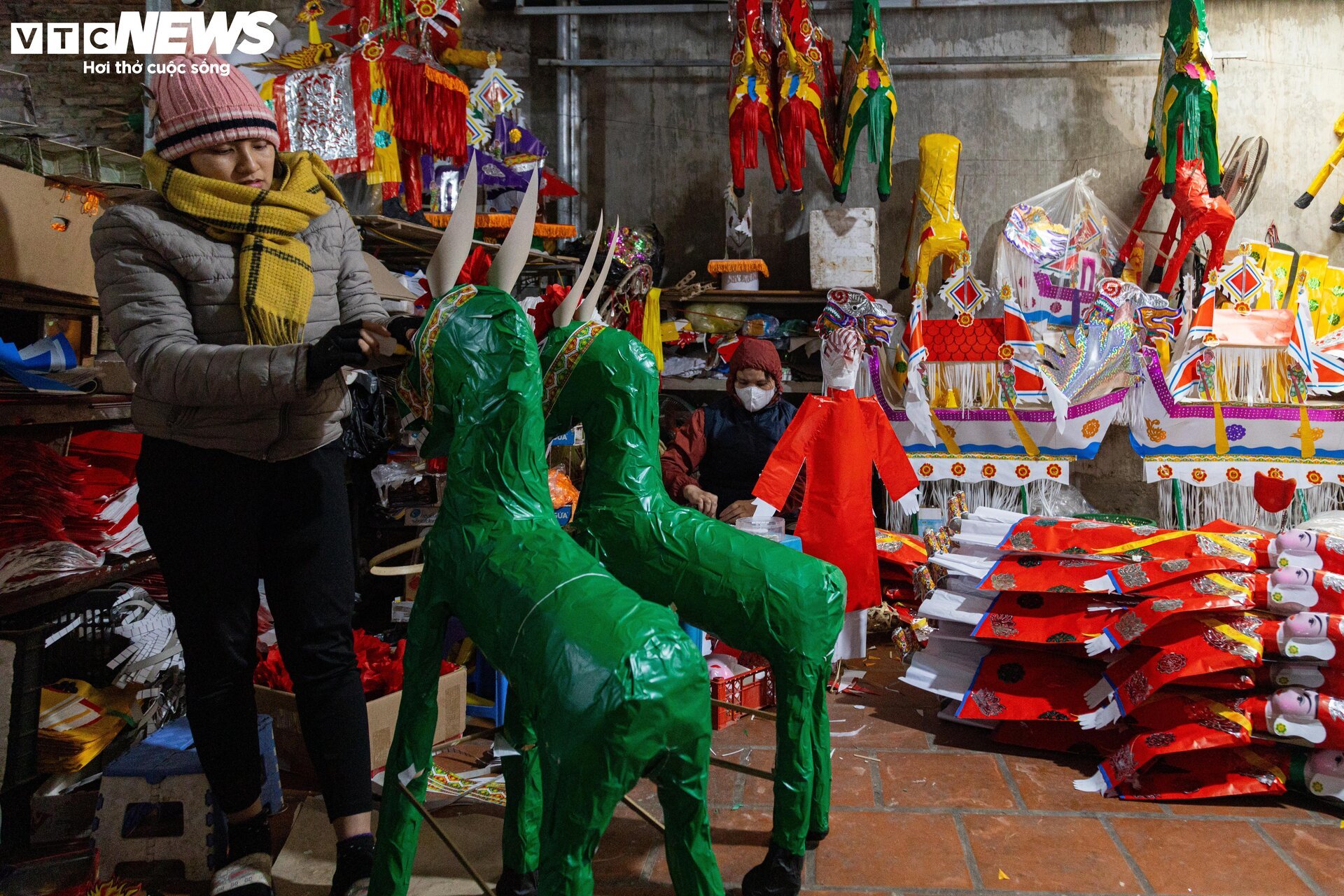 Làng 'âm phủ' Phúc Am tất bật chạy đơn hàng Tết - Ảnh 12