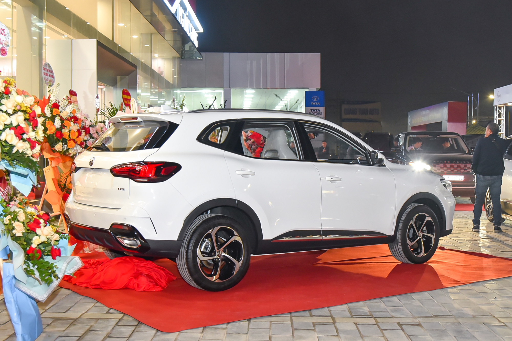 Chọn MG HS base hay Creta, Seltos ‘cận full’ tầm giá 700 triệu, bảng so sánh này cho thấy sự khác biệt rõ rệt giữa 3 xe - Ảnh 4