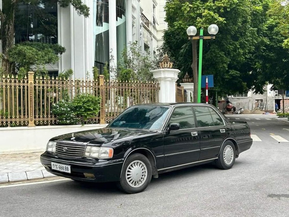 Xe Honda thoạt nhìn bình thường, soi vào biển số mới biết hàng 'khủng': Tiền biển bằng 8 lần tiền xe! - Ảnh 4