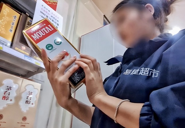 Thâm nhập 'thủ phủ' bán hàng Trung Quốc nghi nhập lậu tại Bắc Ninh - Ảnh 2