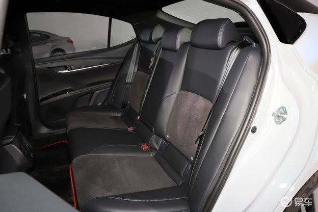 'Vua các dòng sedan' Toyota Camry thế hệ mới chào sân thị trường sát vách Việt Nam: tiêu thụ 4,2 lít/100 km, giá từ dưới 600 triệu đồng - Ảnh 5