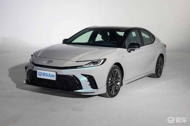 'Vua các dòng sedan' Toyota Camry thế hệ mới chào sân thị trường sát vách Việt Nam: tiêu thụ 4,2 lít/100 km, giá từ dưới 600 triệu đồng - Ảnh 1