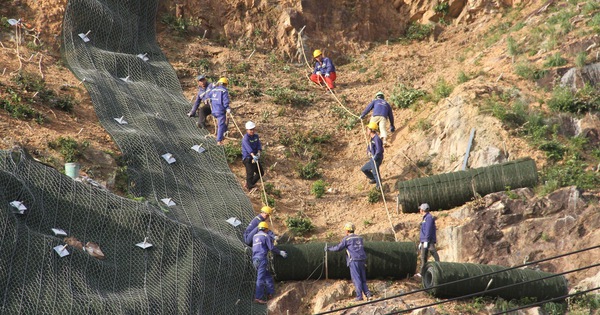 Dự án 62 tỷ đồng "băng bó" núi Bà Hỏa ở Bình Định sau vụ sạt lở khiến 3 người bị thương