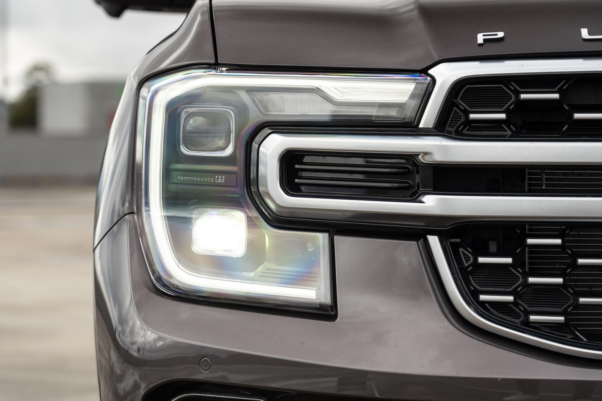 Ford Everest Platinum được xác nhận sắp ra mắt Việt Nam, sẽ thành ‘vua trang bị’ trong phân khúc với giá dự kiến khoảng 1,7 tỷ - Ảnh 3